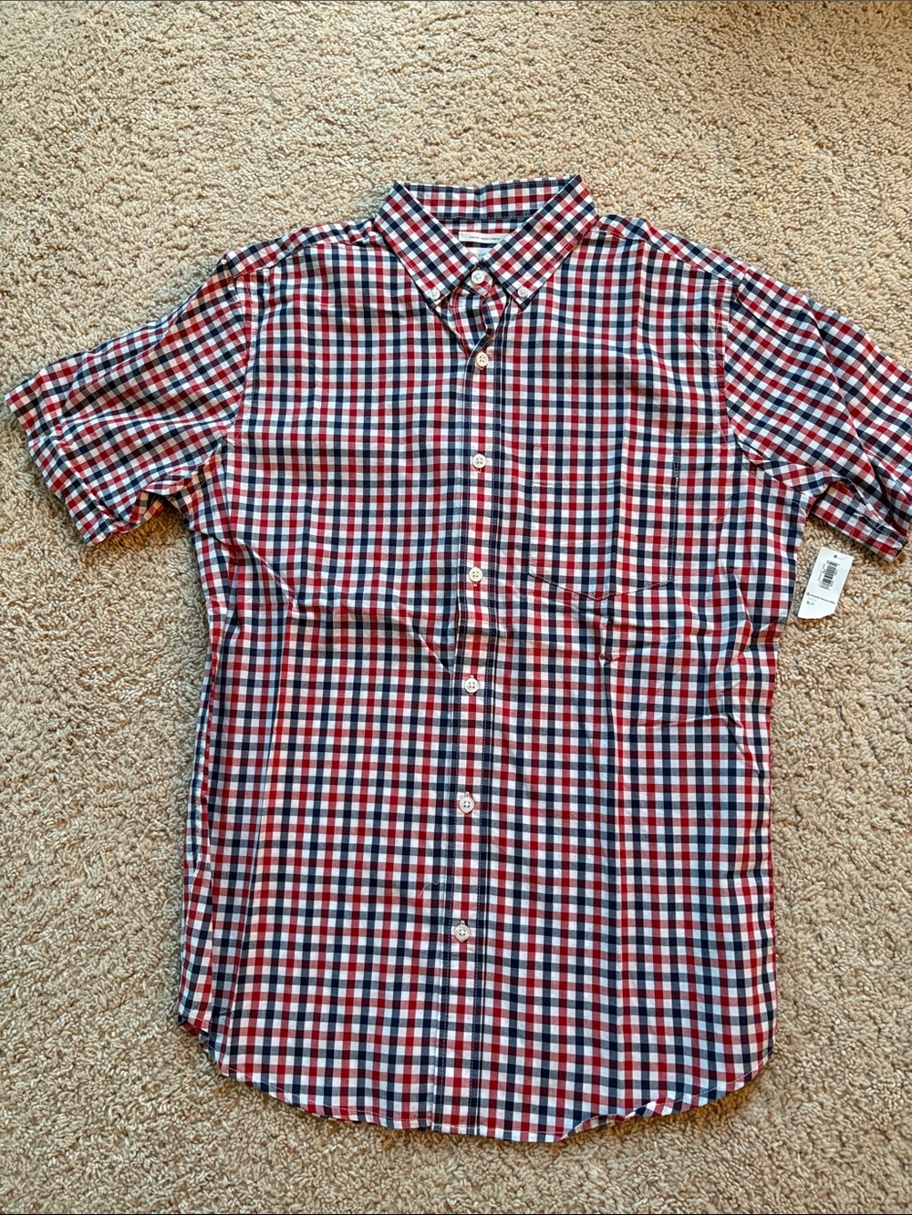 NWT-Old Navy Men’s Checkered Short-Sleeve Button-Down Shirt (Red,White,and Blue)